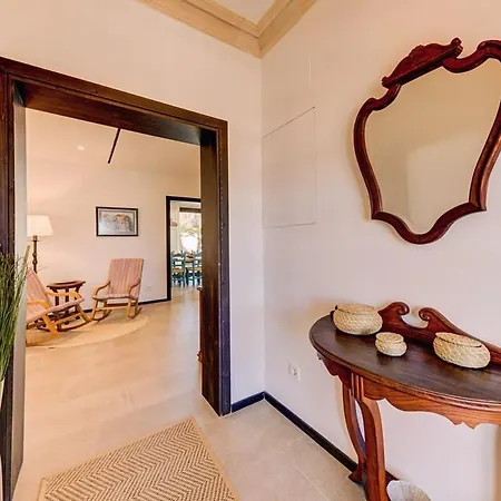 Esencia Holiday home *